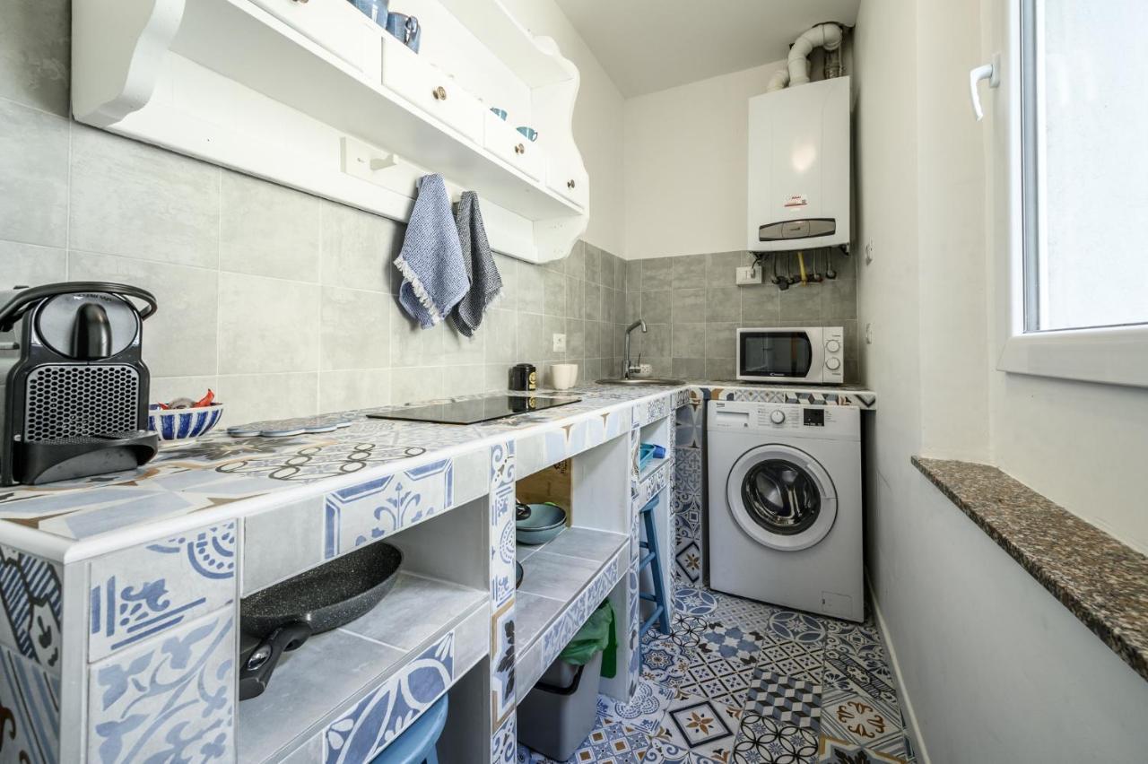 Le Finestre Sul Borgo 2 Appartement Parma Buitenkant foto